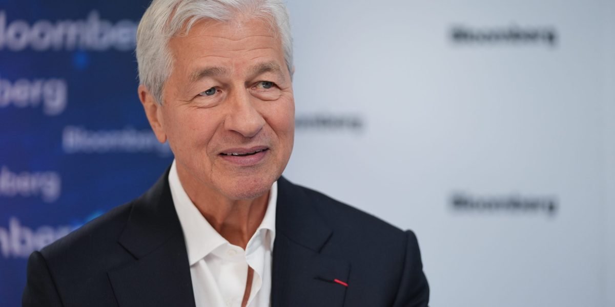 Jamie Dimon shocks Wall Street, hinting he'll retire in the next five years and reciting a list of red flags for the global economy